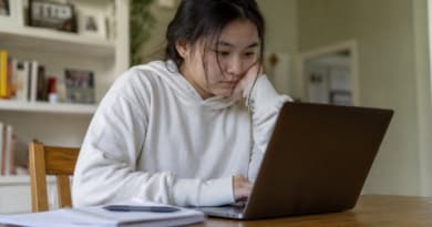 AI Is Now Changing College Admissions, Experts Warn
