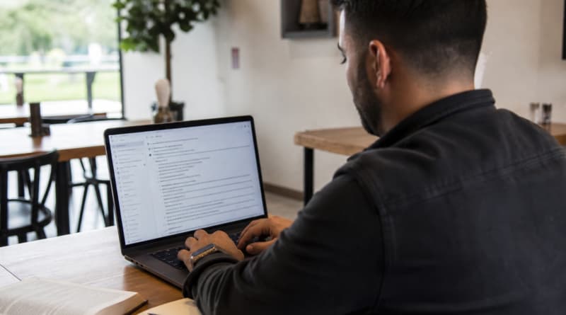 The Silent Algorithm: How Artificial Intelligence Is Quietly Reshaping the Evangelical Church