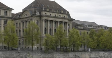 AI Could Push Inflation Higher in the Short Term, Swiss Central Bank Official Warns
