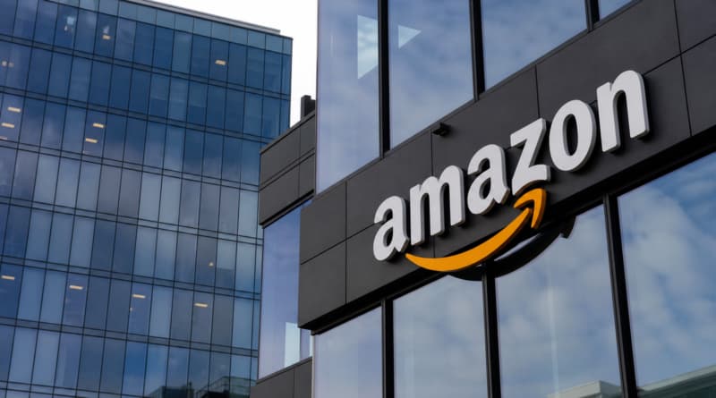 Amazon vs. Microsoft: Which AI-Powered Cloud Giant Is the Better Stock to Buy Now?
