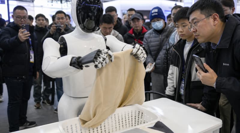 Robot Dogs and Folding Flunkeys: China Flaunts Automation Ambitions at Beijing Expo