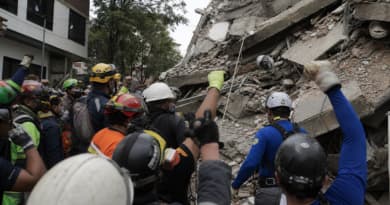 Colombia Earthquake: Rescuers Call for Silence to Detect Survivors as Survival Window Narrows