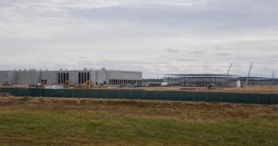 How Data Center Backlash Is Reshaping US Midterm Elections