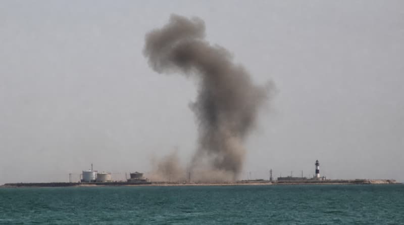 Explosion Reported Near Iran's Larak Island in Strategic Strait of Hormuz