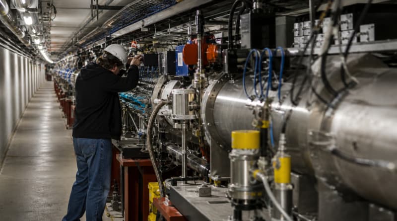 Fermilab Tapped to Lead AI Effort Aimed at Supercharging Particle Accelerators