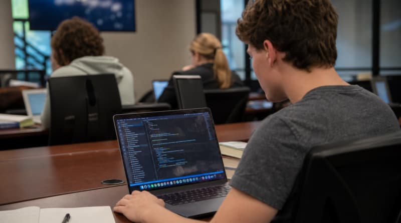 George Fox University Launches Free AI Certificate Courses to Boost Workforce Readiness