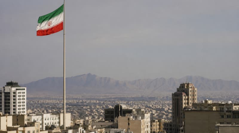 Iran Dismisses Trump’s Economic Threats, Warns Pressure Will Backfire