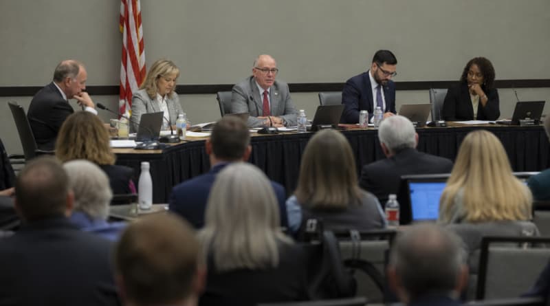 Missouri Board Voices Skepticism Over Proposed $300 Million School-Funding Boost