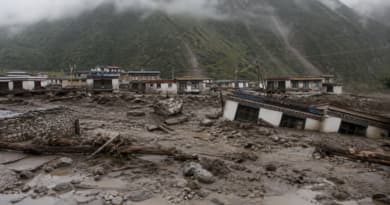 Nepal and Tibet Floods: More Than 350 Dead and 1,300 Missing as Mudslides Cut Off Mountain Communities