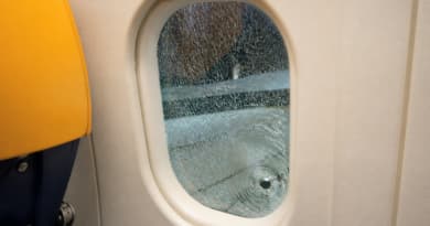 NTSB Probes Shattered Window Incident on Ryanair Aircraft
