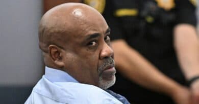 Trial Begins for Ex-Gang Leader Accused of Ordering Tupac Shakur's 1996 Killing