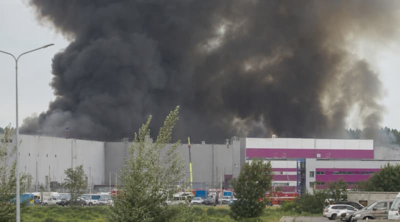 Ukrainian Drone Strike Hits Wildberries Warehouse in Bashkortostan, Sparking Fire