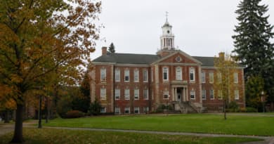 Willamette University Joins National Ranks in U.S. News & World Report Classification Shift