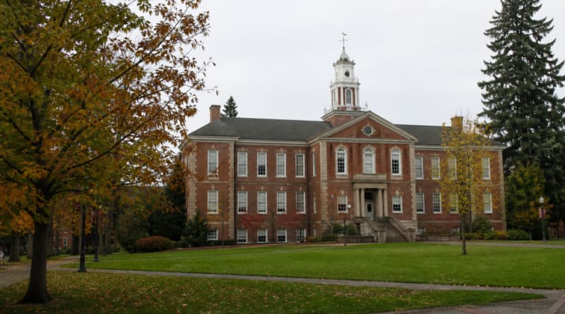 Willamette University Joins National Ranks in U.S. News & World Report Classification Shift