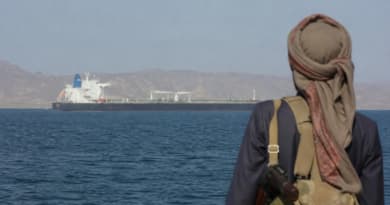 Iran-Backed Houthis Advance on Vital Bab el-Mandeb Strait, Threatening Global Trade
