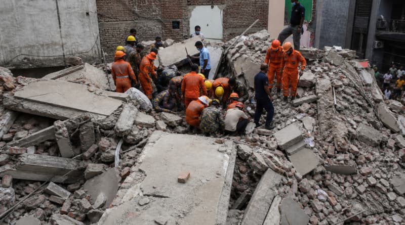 Death Toll Rises to 6 as Rescuers Scour Rubble After New Delhi Building Collapse