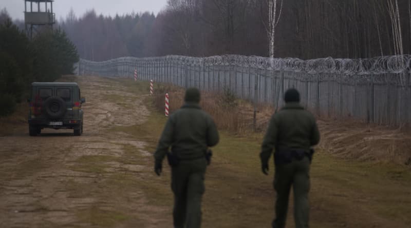 Poland Pledges Stronger Border Security After Drone Strikes Reported Near Ukraine