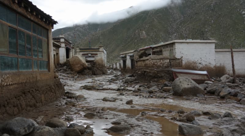 Tibet Flood Crisis: Rescue Operations Stalled at the Remote ‘Roof of the World’