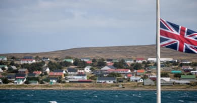 Trump Casts Doubt on US Support for Britain in Future Falklands Conflict