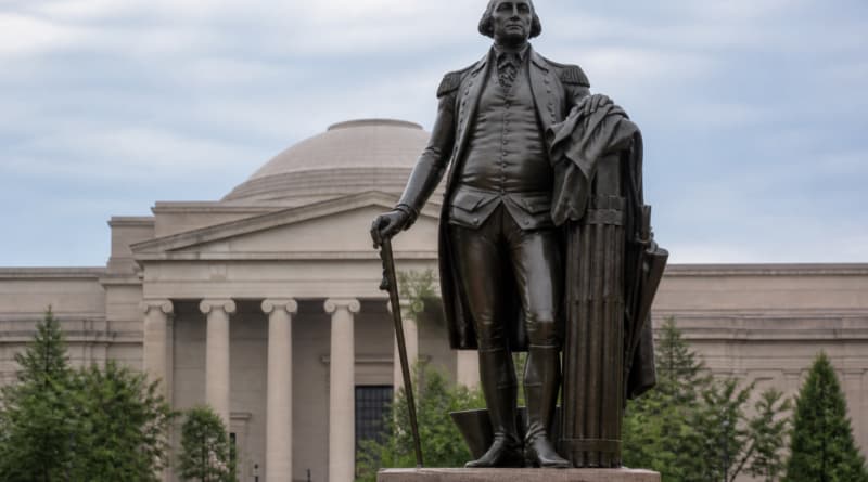 Trump Calls on Smithsonian to Install Colossal George Washington Statue and Exhibit