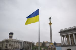 Zelenskyy Signals Ukraine Could Pause Strikes on Russia in Exchange for Infrastructure Truce